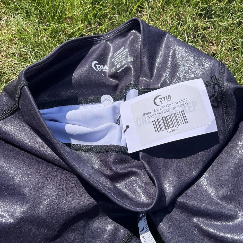 4 Pack ! ZYIA size 4 -Light n Tight High-Rise‎ Leggings $59-$79 preown NWT - Picture 3 of 16